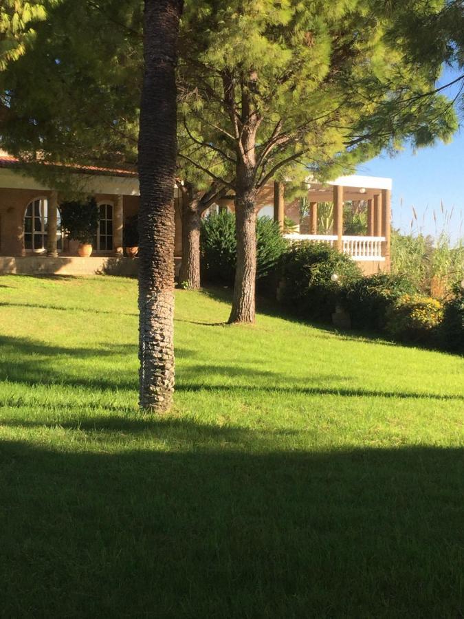 Nostrana Village Apartments Koskinou  Екстериор снимка
