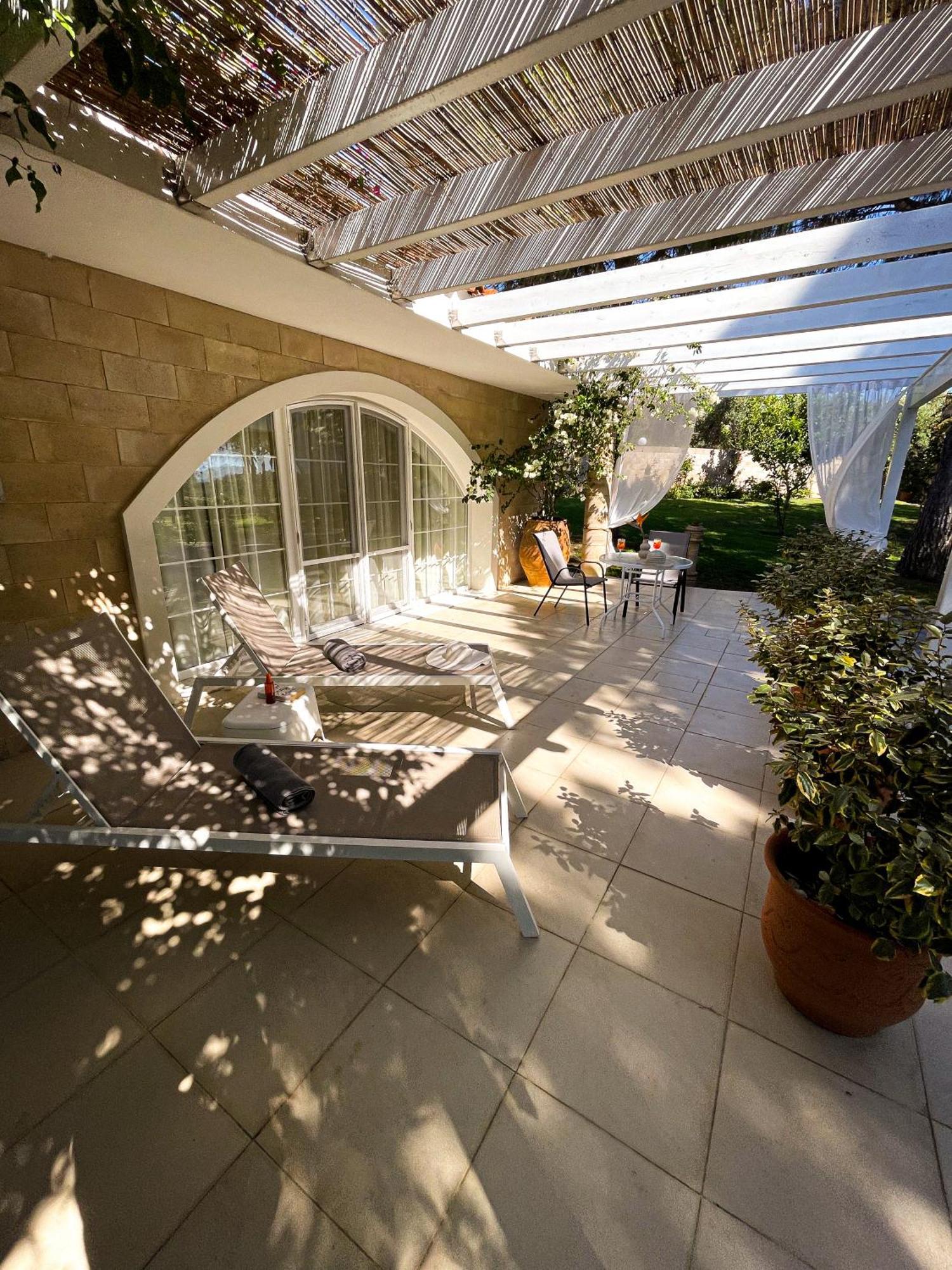 Nostrana Village Apartments Koskinou  Екстериор снимка